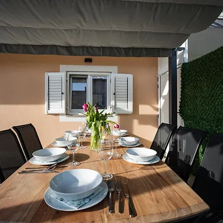 Villa Beautiful 